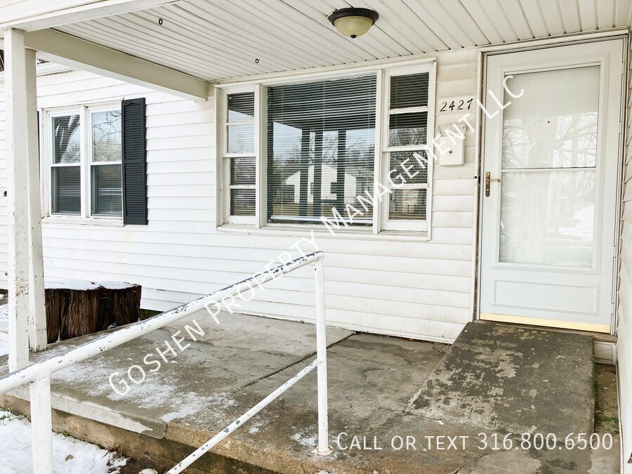 Primary Photo - 4 Bedroom 1 Bath Home