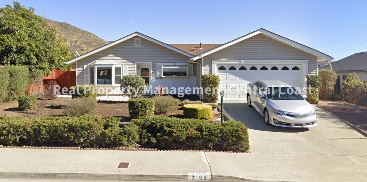 Foto principal - AVAILABLE JUNE - 3 Bed / 2 Bath SLO Home i...