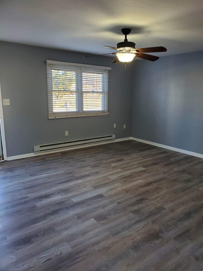 19 Oneill Ave, Hanover, PA 17331 Townhome Rentals in Hanover PA