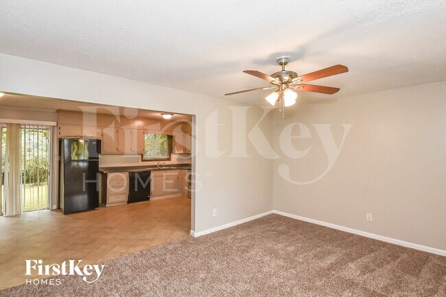 Foto del edificio - 2836 Bomar Rd