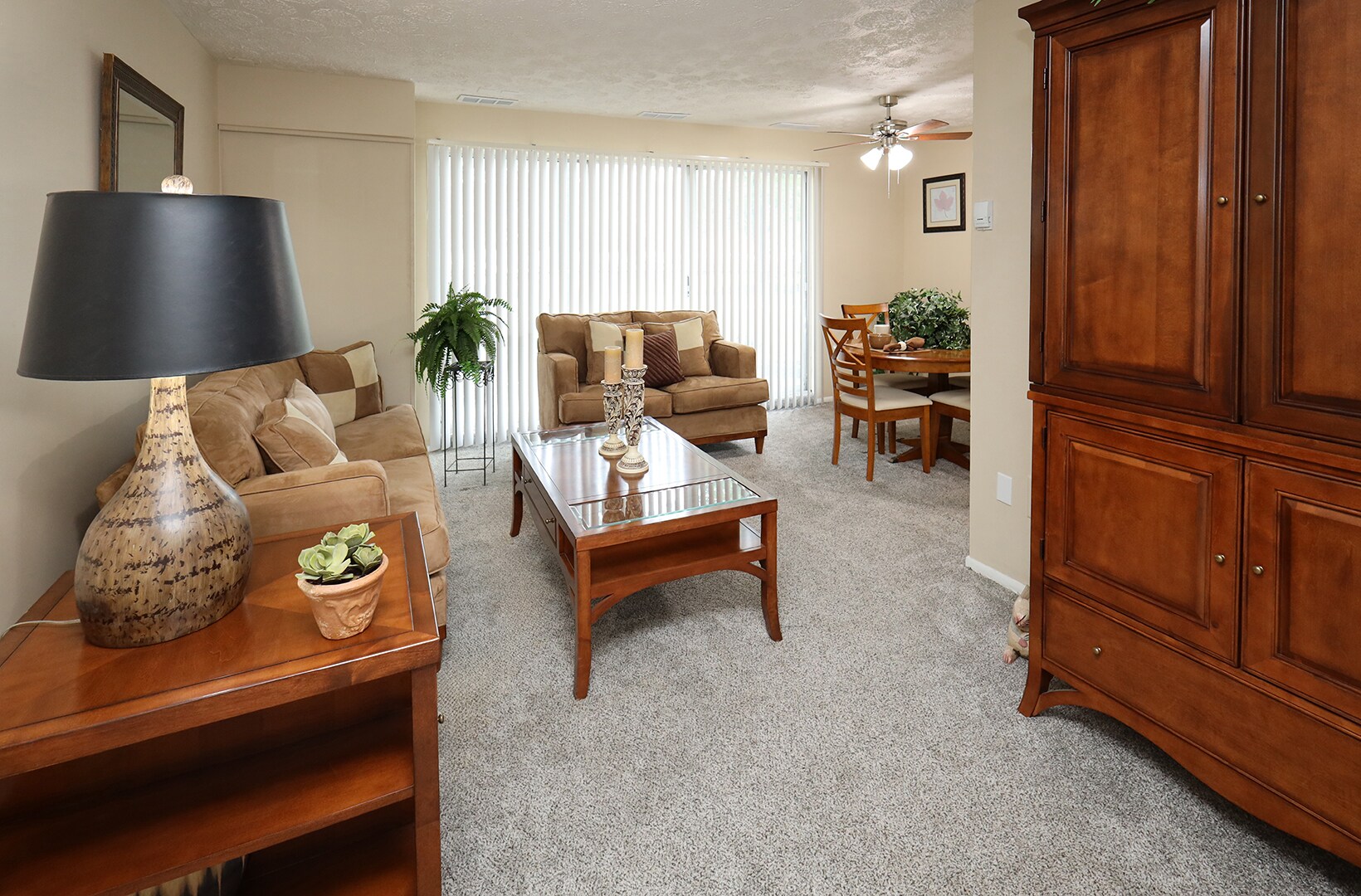 Willoughby Hills Towers – photo 4