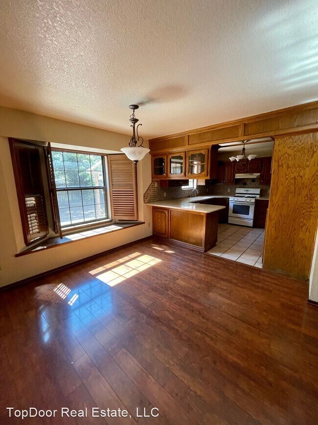 Building Photo - 3 br, 2 bath House - 2605 Andrea Court