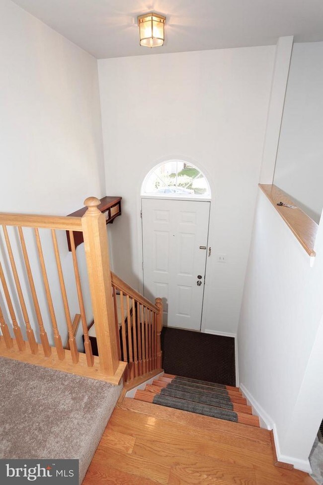 Building Photo - 7776 Blueberry Hill Ln