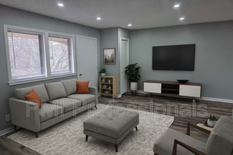 Building Photo - 2929 Selena Dr