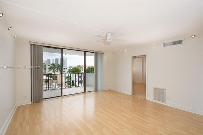 Photo - 3703 NE 166th St Apartment