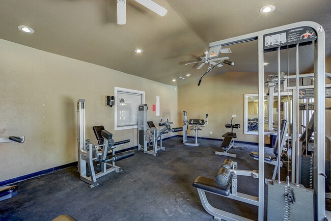 Foto del edificio - 5240 Indian River Dr