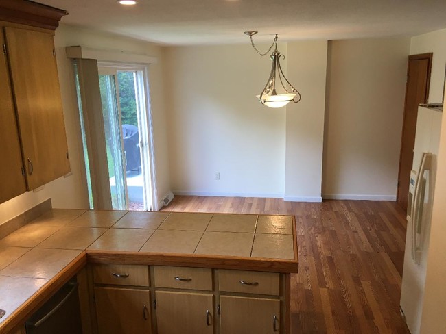 Kitchen - 134 Meeker Rd