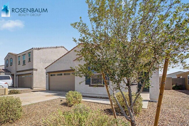 Building Photo - 1353 W Pima Ave