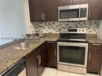 Foto principal - 870 NE 207th Terrace