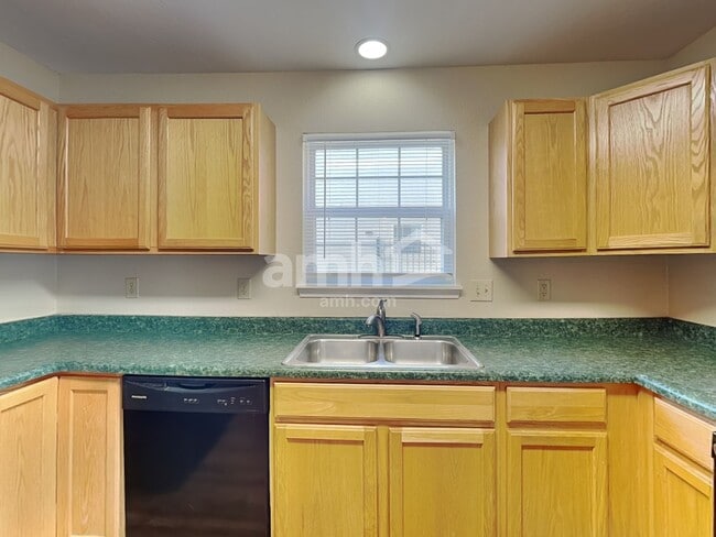 Foto del edificio - 10534 Aspen Dr