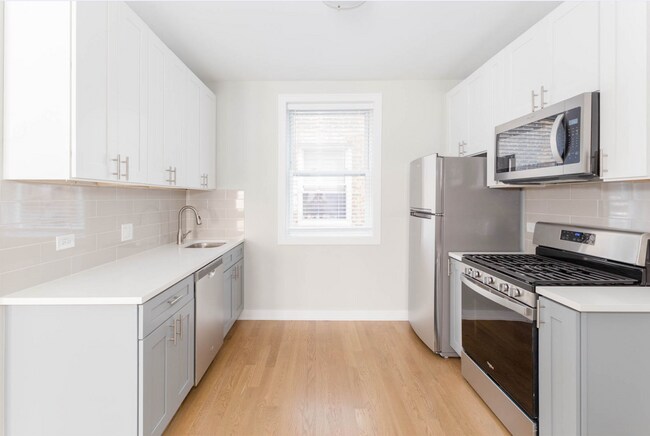Foto del edificio - 4828 N Wolcott Ave
