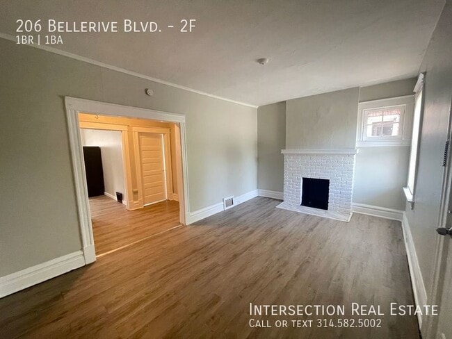 Building Photo - 206 Bellerive Blvd