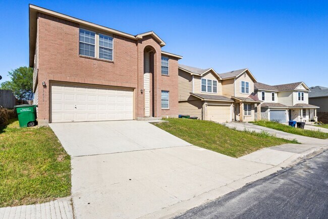 Foto del edificio - Well-Maintained 3-Bedroom Home – Ideal for Students & Professionals!