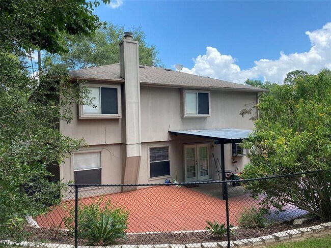 Foto del edificio - 705 Overbrook Dr