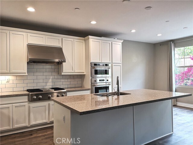 Foto del edificio - 206 Gaspar