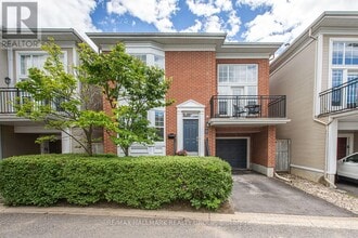 Building Photo - 55 Jardin Private