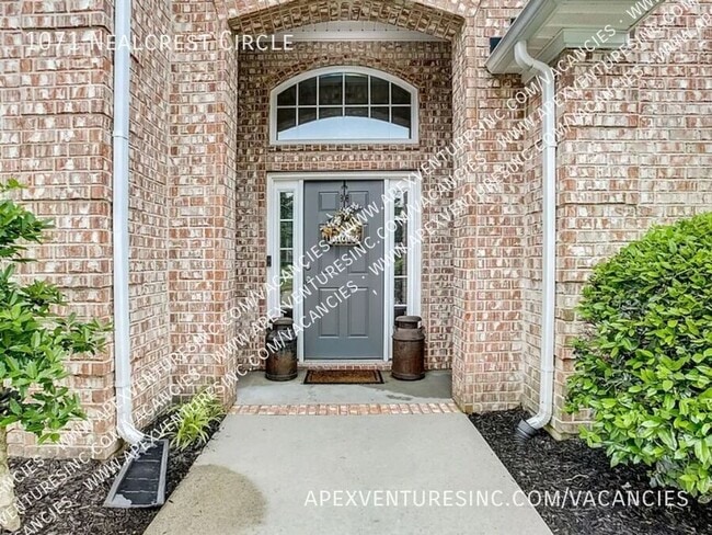 Building Photo - 1071 Nealcrest Cir
