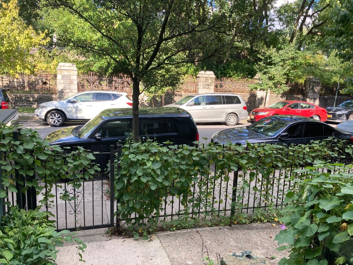 Foto principal - 522 W 153rd St