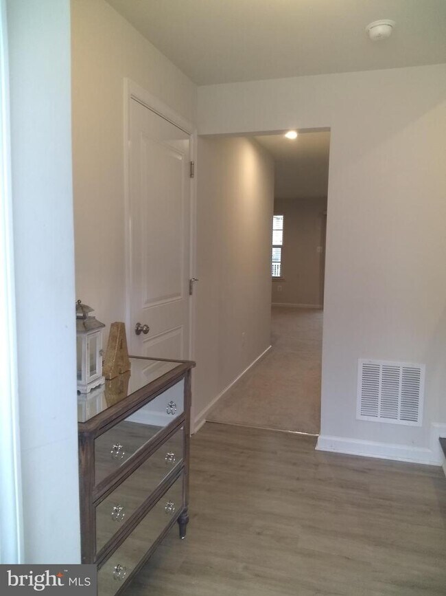 Foto del edificio - 1812 Wind Gate Rd