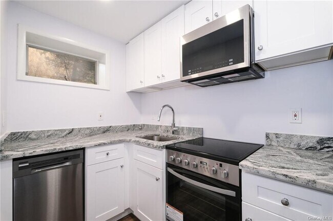 Foto del edificio - 35 Martin Rd