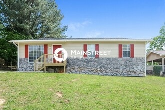 Building Photo - 541 Closhire Ln