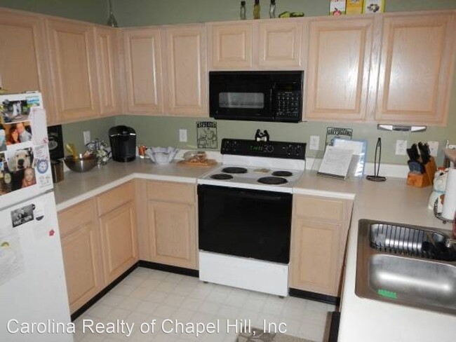 Building Photo - 2 br, 2.5 bath House - 6 Crystal Oaks Court