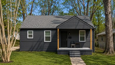 Building Photo - 3256 Coleman Ave