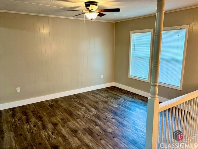Building Photo - 115 Altarstone Dr