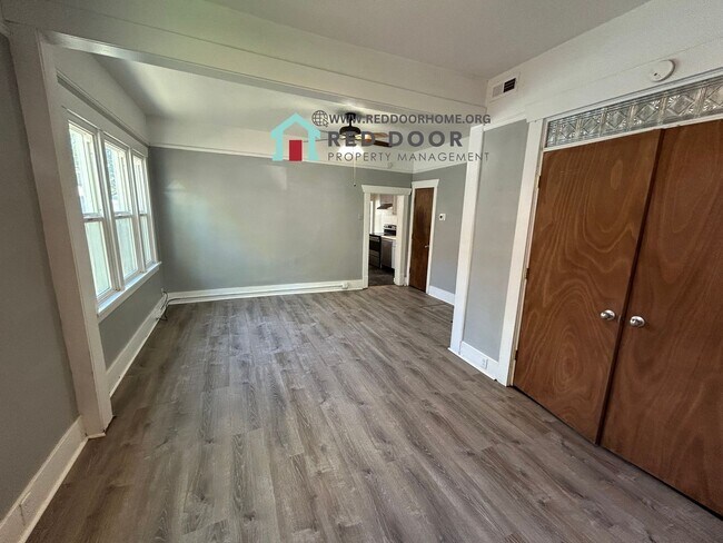 Foto del edificio - Spacious 2 Bed, 1 Bath Apartment – $1,100/...