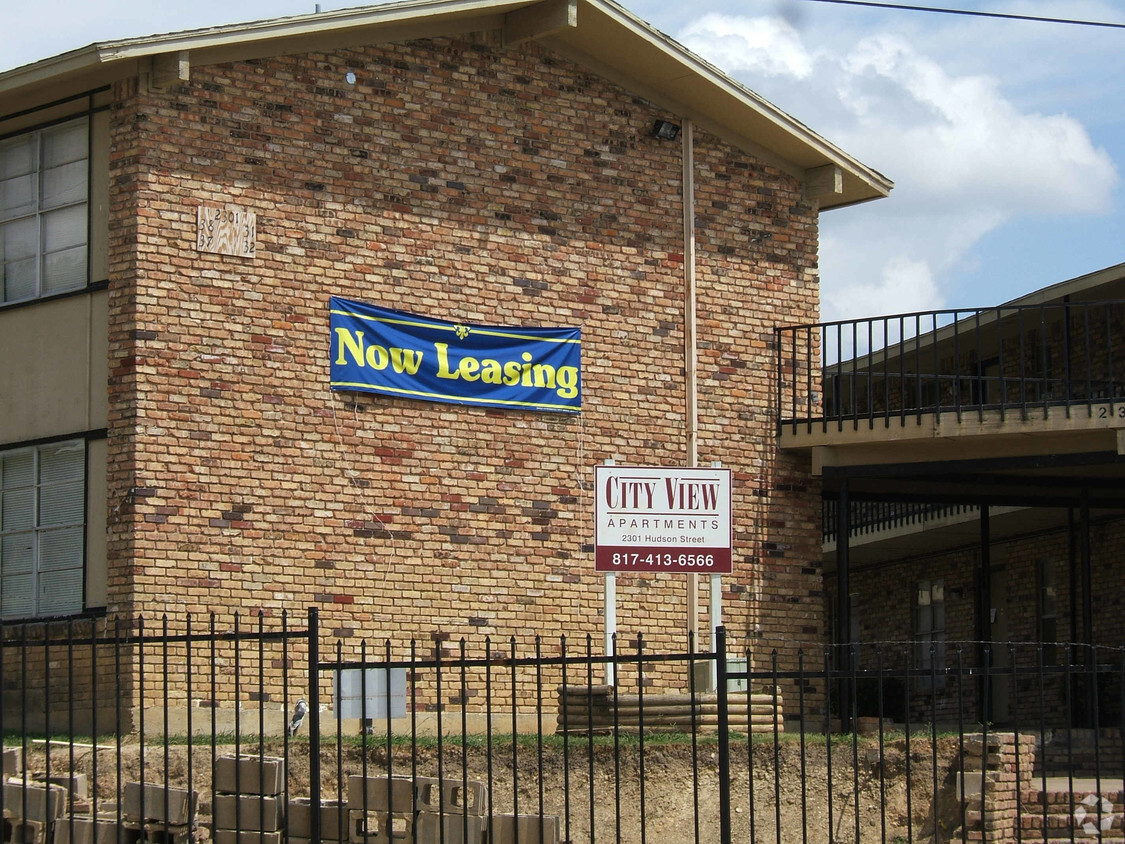 Building Photo - Cityview Apartments