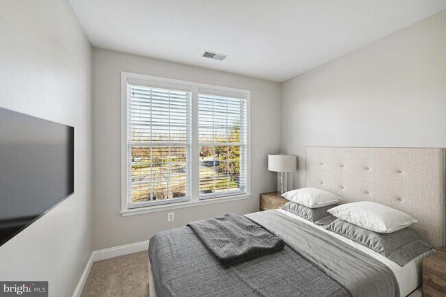 Foto del edificio - 9405 Blackwell Rd