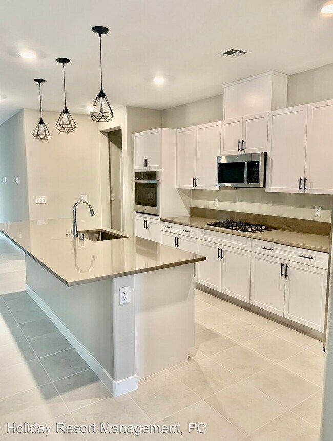 Foto del edificio - 2 br, 2 bath House - 454 Royal Palm Lane
