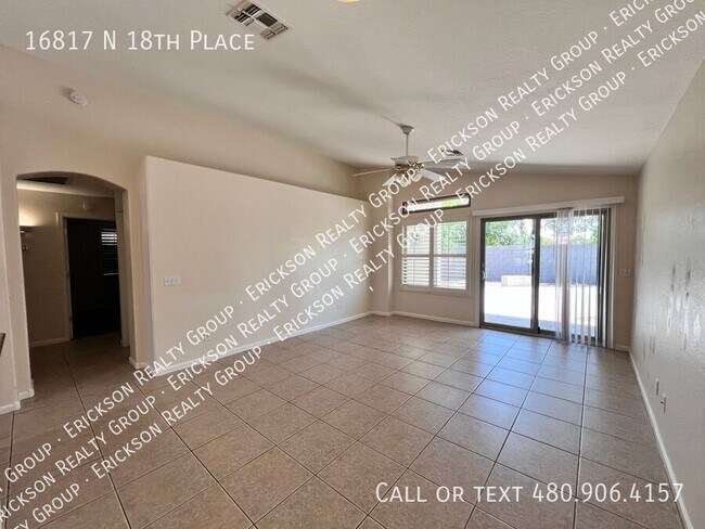 Foto del edificio - 16817 N 18th Pl