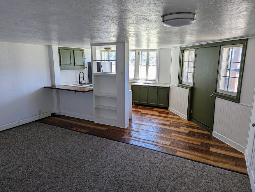 2559 Kain Quarry Dr Unit C, Helena, MT 59601 Apartments in Helena, MT