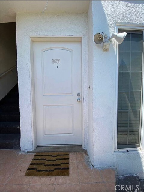 Foto del edificio - 8658 Cadillac Ave
