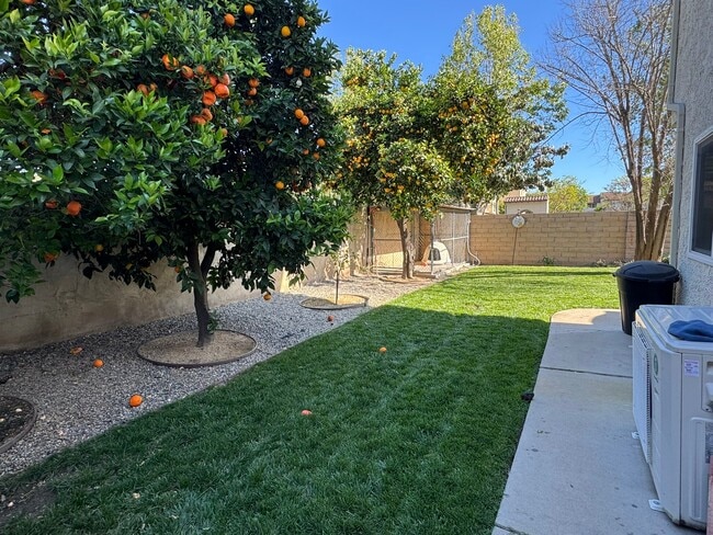 Building Photo - 140 Spanish Moss Pl