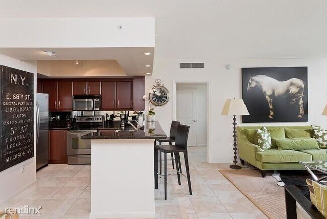 Foto del edificio - 2 br, 2 bath Condo - 403 S Sapodilla Ave