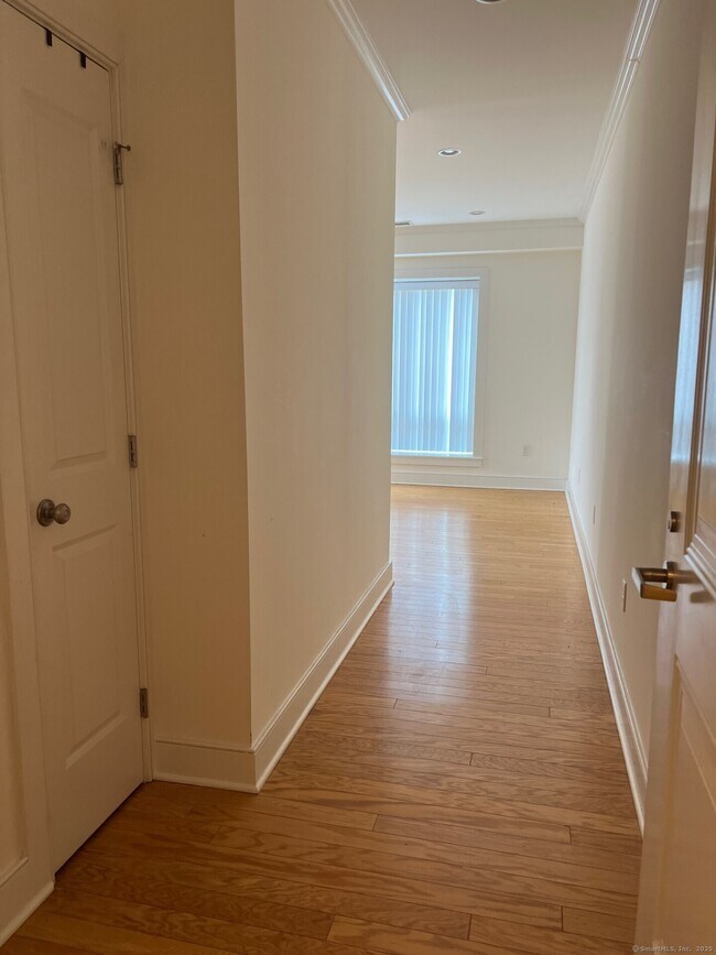 Foto del edificio - 485 Summer St