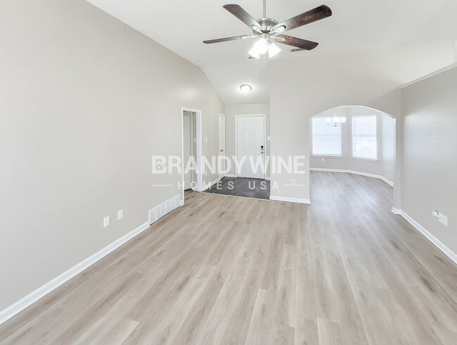 Building Photo - 6301 Ragan Farm Dr