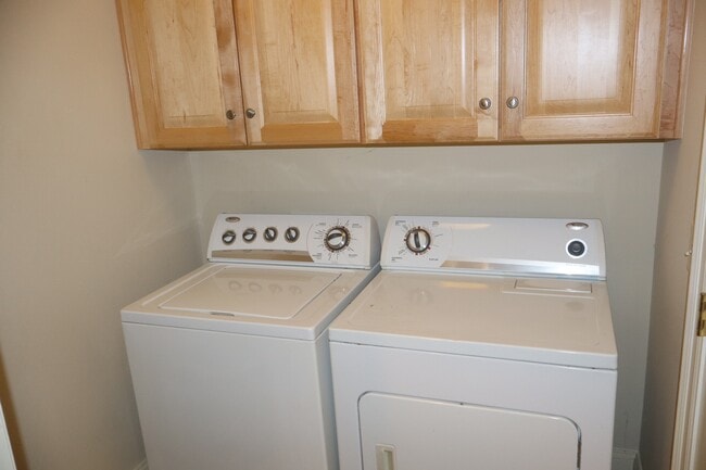 Building Photo - 1352 Villa Marbella Ct