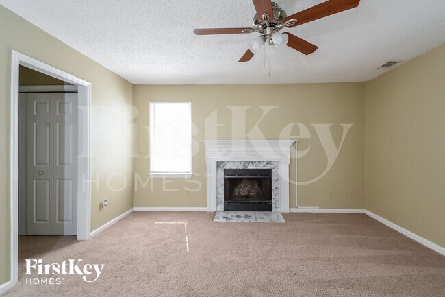 Foto del edificio - 1446 Cimarron Pkwy