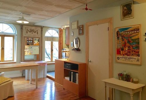 Building Photo - 436 E 6th St