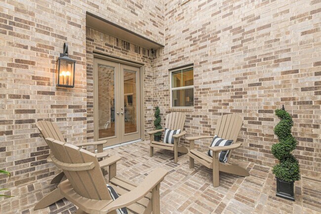 Foto del edificio - 17429 Orchid Falls Ln