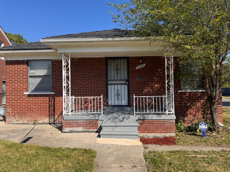 Foto principal - 5500 Chalmers St