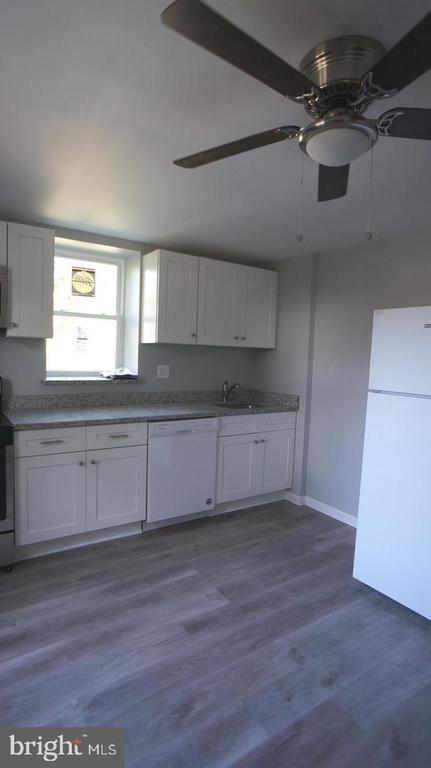 Building Photo - 716 Richey Ave