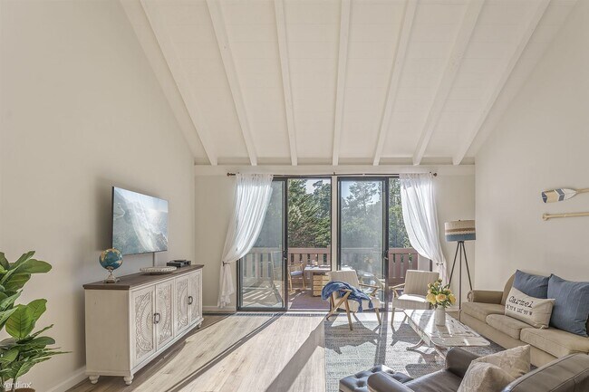 Foto del edificio - 2 br, 2 bath House - 3871 Carmel Woodlands