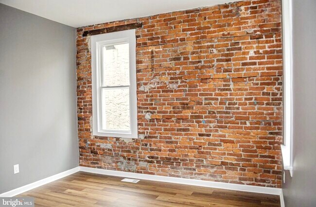 Building Photo - 5234 Walton Ave