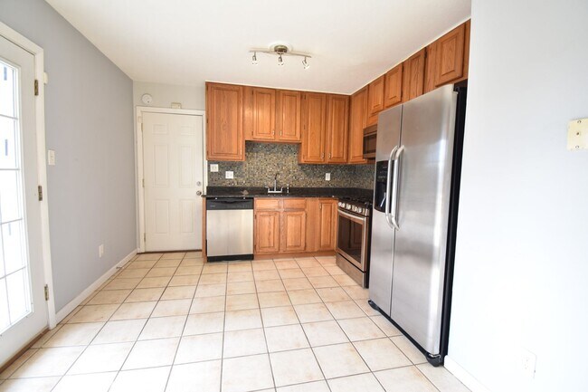 Building Photo - Coming Soon 3 Bedroom 2 Bathroom Home