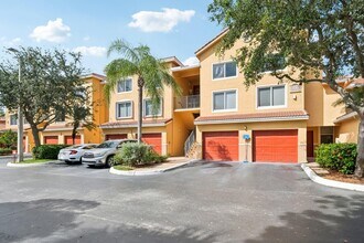 Building Photo - 300 Scotia Dr