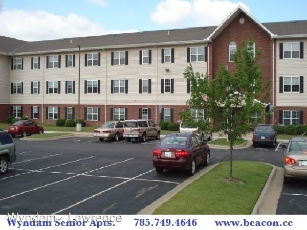 Primary Photo - 2551 Crossgate Dr